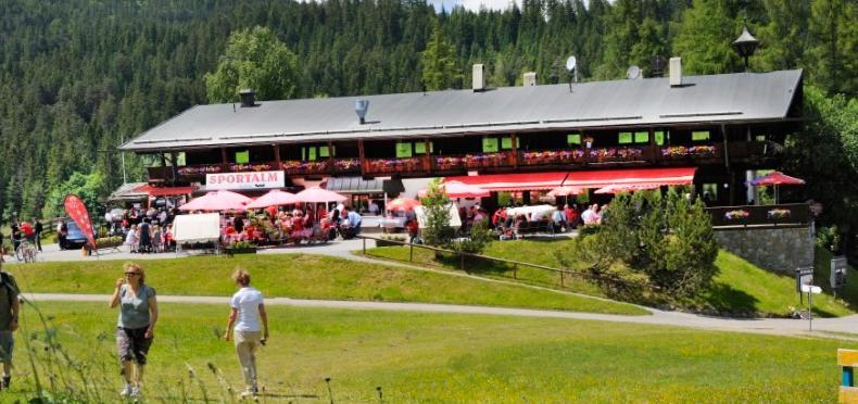 S P O R T A L M - Seefeld Seefeld in Tirol Exterior photo